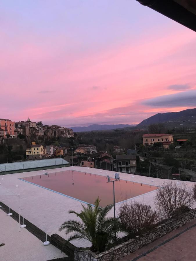 Le Rocce Acomodação com café da manhã SantʼAgata deʼ Goti Exterior foto